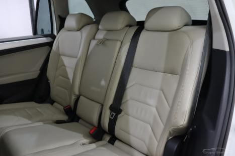 VOLKSWAGEN Tiguan 1.4 250 TSI TOTAL FLEX ALLSPACE COMFORTLINE TURBO AUTOM�TICO TIPTRONIC, Foto 8