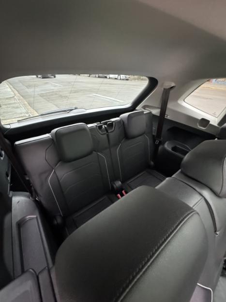 VOLKSWAGEN Tiguan 1.4 250 TSI TOTAL FLEX ALLSPACE COMFORTLINE TURBO AUTOM�TICO TIPTRONIC, Foto 8