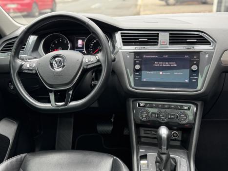 VOLKSWAGEN Tiguan 1.4 250 TSI TOTAL FLEX ALLSPACE COMFORTLINE TURBO AUTOM�TICO TIPTRONIC, Foto 7