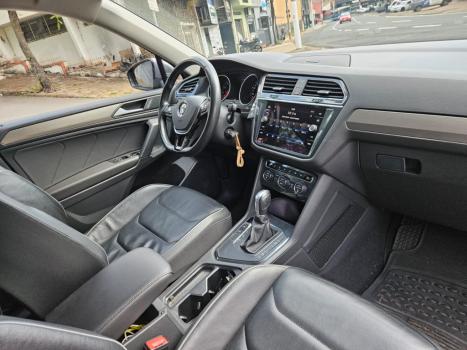 VOLKSWAGEN Tiguan 1.4 250 TSI TOTAL FLEX ALLSPACE TURBO AUTOM�TICO TIPTRONIC, Foto 6