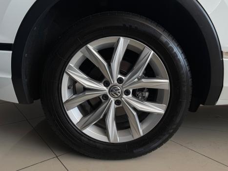 VOLKSWAGEN Tiguan 1.4 16V 4P TSI 250 FLEX TURBO COMFORTLINE AUTOM�TICO, Foto 10