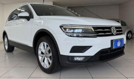 VOLKSWAGEN Tiguan 1.4 250 TSI TOTAL FLEX ALLSPACE COMFORTLINE TURBO AUTOM�TICO TIPTRONIC, Foto 7