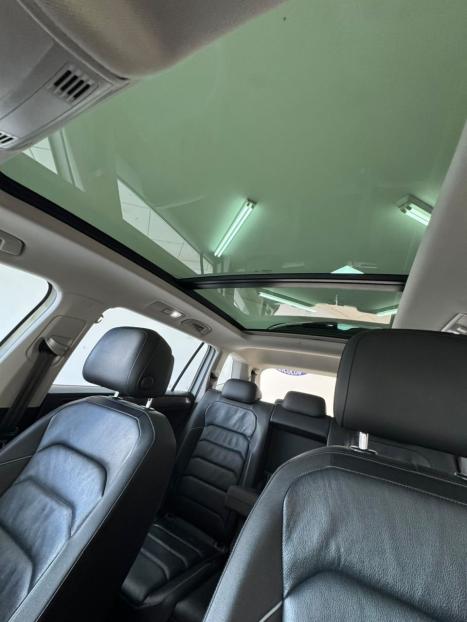 VOLKSWAGEN Tiguan 1.4 250 TSI TOTAL FLEX ALLSPACE COMFORTLINE TURBO AUTOM�TICO TIPTRONIC, Foto 20