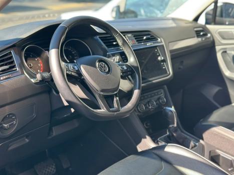 VOLKSWAGEN Tiguan 1.4 16V 4P TSI TURBO DSG AUTOM�TICO, Foto 8