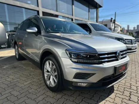 VOLKSWAGEN Tiguan 1.4 16V 4P TSI TURBO DSG AUTOM�TICO, Foto 2