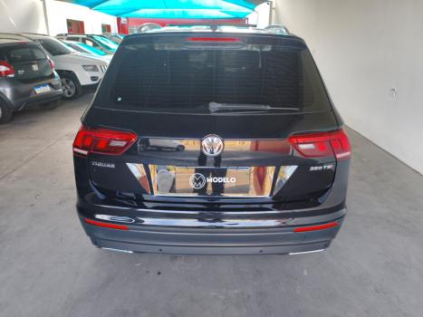 VOLKSWAGEN Tiguan 1.4 250 TSI TOTAL FLEX ALLSPACE COMFORTLINE TURBO AUTOM�TICO TIPTRONIC, Foto 7