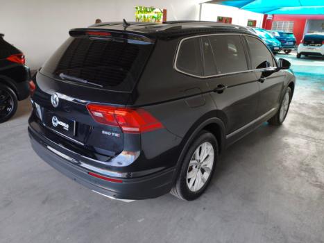 VOLKSWAGEN Tiguan 1.4 250 TSI TOTAL FLEX ALLSPACE COMFORTLINE TURBO AUTOM�TICO TIPTRONIC, Foto 8