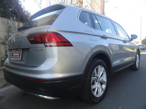 VOLKSWAGEN Tiguan 1.4 250 TSI TOTAL FLEX ALLSPACE COMFORTLINE TURBO AUTOM�TICO TIPTRONIC, Foto 5