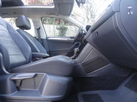 VOLKSWAGEN Tiguan 1.4 250 TSI TOTAL FLEX ALLSPACE COMFORTLINE TURBO AUTOM�TICO TIPTRONIC, Foto 21