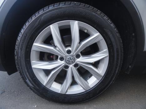 VOLKSWAGEN Tiguan 1.4 250 TSI TOTAL FLEX ALLSPACE COMFORTLINE TURBO AUTOM�TICO TIPTRONIC, Foto 22