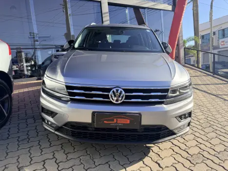VOLKSWAGEN Tiguan 1.4 250 TSI TOTAL FLEX ALLSPACE COMFORTLINE TURBO AUTOMÁTICO TIPTRONIC, Foto 1