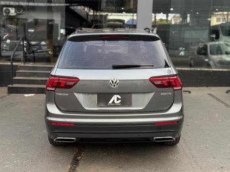 VOLKSWAGEN Tiguan 1.4 250 TSI TOTAL FLEX ALLSPACE TURBO AUTOMÁTICO TIPTRONIC, Foto 4