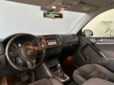 VOLKSWAGEN Tiguan 2.0 16V 4P TSI 4WD TURBO AUTOMTICO, Foto 6