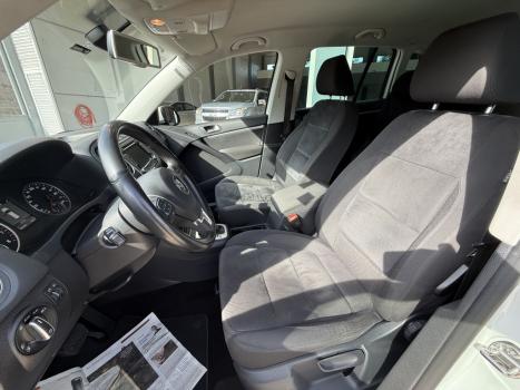 VOLKSWAGEN Tiguan 2.0 16V 4P TSI 4WD TURBO AUTOMÁTICO, Foto 10 VOLKSWAGEN Tiguan 2.0 16V 4P TSI 4WD TURBO AUTOMÁTICO, Foto 10