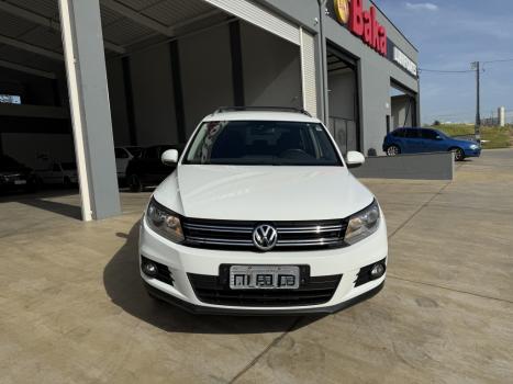 VOLKSWAGEN Tiguan 2.0 16V 4P TSI 4WD TURBO AUTOMÁTICO, Foto 2 VOLKSWAGEN Tiguan 2.0 16V 4P TSI 4WD TURBO AUTOMÁTICO, Foto 2