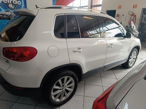VOLKSWAGEN Tiguan 2.0 16V 4P TSI 4WD TURBO AUTOM�TICO, Foto 12