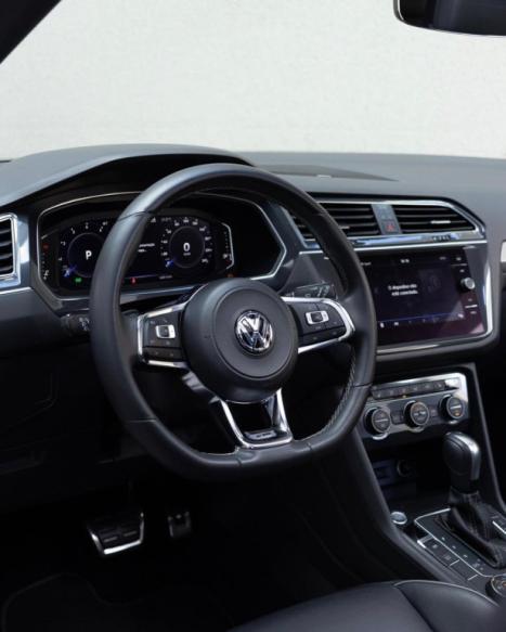 VOLKSWAGEN Tiguan 2.0 16V 4P TSI 350 TURBO R-LINE 4MOTION DSG AUTOMTICO, Foto 6