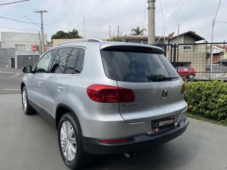 VOLKSWAGEN Tiguan 2.0 16V 4P TSI 4WD TURBO AUTOMÁTICO, Foto 4 VOLKSWAGEN Tiguan 2.0 16V 4P TSI 4WD TURBO AUTOMÁTICO, Foto 4