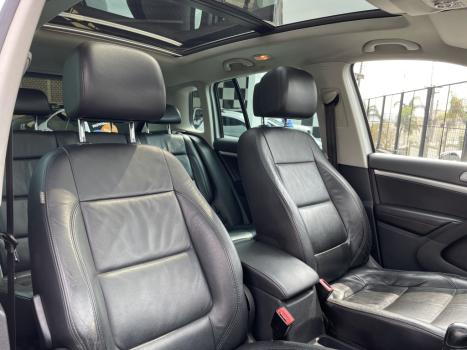 VOLKSWAGEN Tiguan 2.0 16V 4P TSI 4WD TURBO AUTOMÁTICO, Foto 13 VOLKSWAGEN Tiguan 2.0 16V 4P TSI 4WD TURBO AUTOMÁTICO, Foto 13
