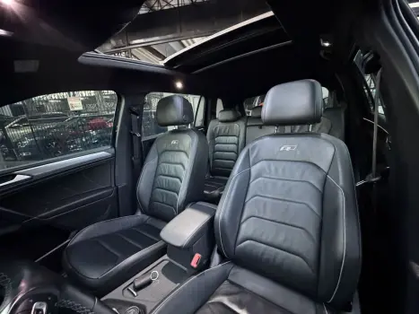 VOLKSWAGEN Tiguan 2.0 350 TSI TOTAL FLEX ALLSPACE R-LINE 4-MOTION TURBO AUTOM�TICO DSG, Foto 10