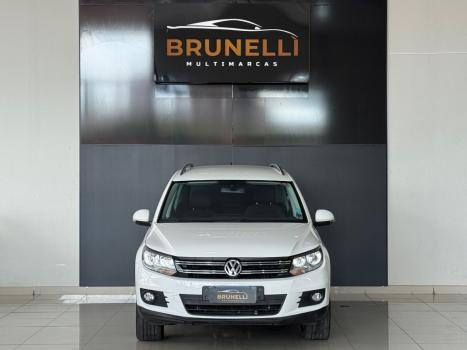 VOLKSWAGEN Tiguan 2.0 16V 4P FSI 4WD TURBO AUTOMTICO, Foto 2