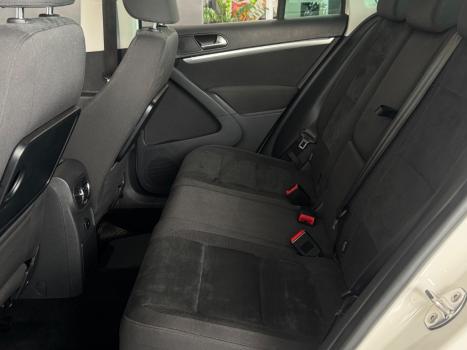 VOLKSWAGEN Tiguan 2.0 16V 4P FSI 4WD TURBO AUTOMTICO, Foto 10