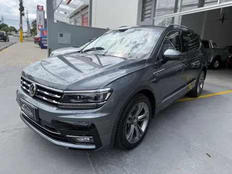 VOLKSWAGEN Tiguan 2.0 16V 4P TSI 350 TURBO R-LINE 4MOTION DSG AUTOM�TICO, Foto 3