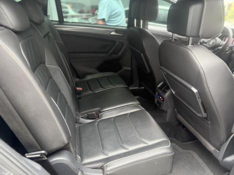 VOLKSWAGEN Tiguan 2.0 16V 4P TSI 350 TURBO R-LINE 4MOTION DSG AUTOM�TICO, Foto 8