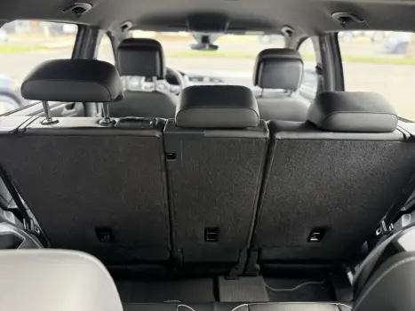 VOLKSWAGEN Tiguan 2.0 16V 4P TSI 350 TURBO R-LINE 4MOTION DSG AUTOM�TICO, Foto 25