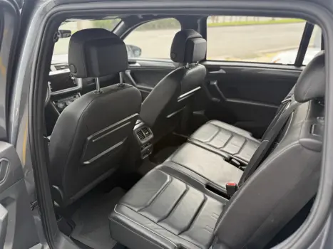 VOLKSWAGEN Tiguan 2.0 16V 4P TSI 350 TURBO R-LINE 4MOTION DSG AUTOM�TICO, Foto 26