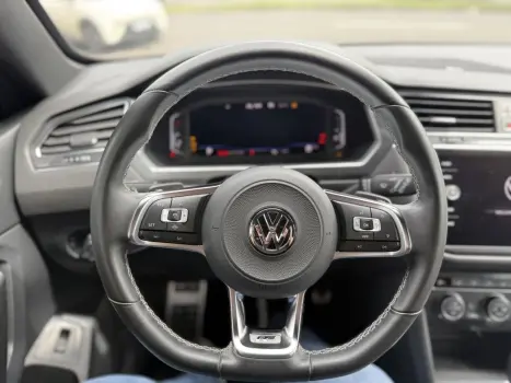 VOLKSWAGEN Tiguan 2.0 16V 4P TSI 350 TURBO R-LINE 4MOTION DSG AUTOM�TICO, Foto 30