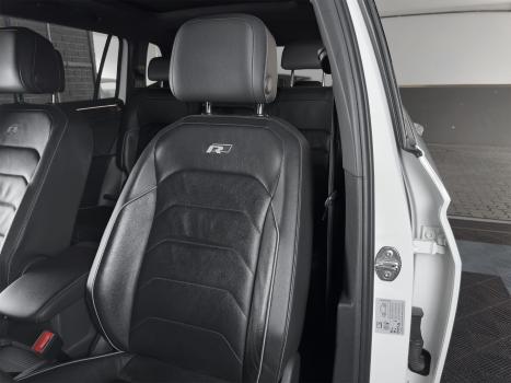 VOLKSWAGEN Tiguan 2.0 16V 4P FSI R-LINE TURBO AUTOM�TICO, Foto 10