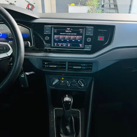 VOLKSWAGEN Tiguan 2.0 16V 4P FSI R-LINE TURBO AUTOM�TICO, Foto 10