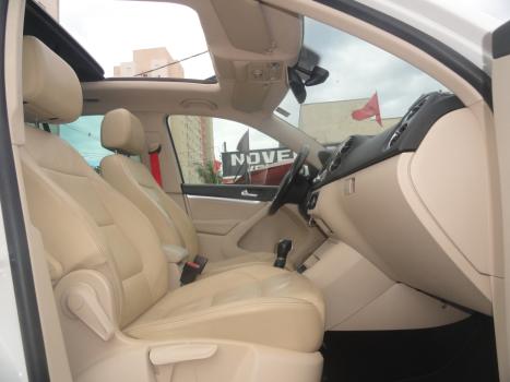 VOLKSWAGEN Tiguan 2.0 16V 4P TSI 4WD TURBO AUTOM�TICO, Foto 21