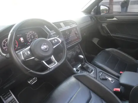 VOLKSWAGEN Tiguan 2.0 350 TSI TOTAL FLEX ALLSPACE R-LINE 4-MOTION TURBO AUTOM�TICO DSG, Foto 20