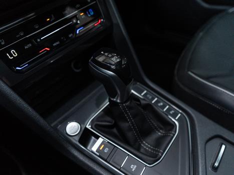 VOLKSWAGEN Tiguan 2.0 300 TSI ALLSPACE R-LINE TURBO AUTOM�TICO, Foto 20