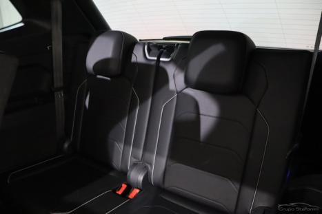 VOLKSWAGEN Tiguan 2.0 300 TSI ALLSPACE R-LINE TURBO AUTOM�TICO, Foto 9