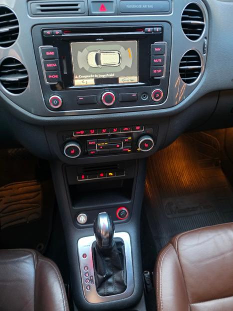 VOLKSWAGEN Tiguan 2.0 16V 4P FSI 4WD TURBO AUTOM�TICO, Foto 9