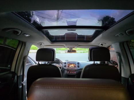 VOLKSWAGEN Tiguan 2.0 16V 4P FSI 4WD TURBO AUTOM�TICO, Foto 10