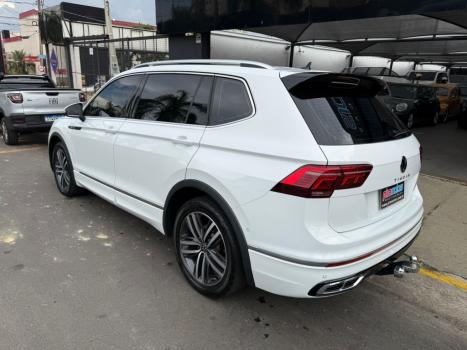 VOLKSWAGEN Tiguan 2.0 16V 4P TSI 300 TURBO R-LINE AUTOM�TICO, Foto 5