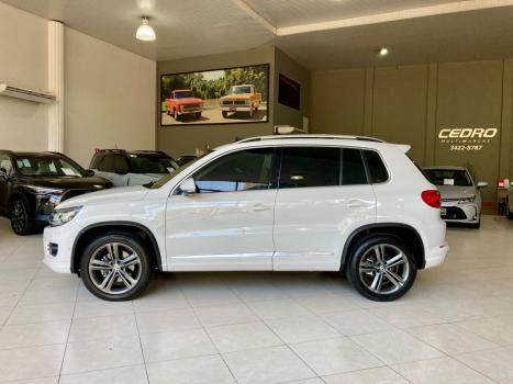 VOLKSWAGEN Tiguan 2.0 16V 4P TSI R-LINE TURBO AUTOM�TICO TIPTRONIC, Foto 2