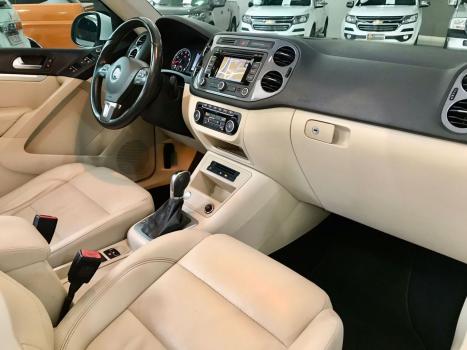 VOLKSWAGEN Tiguan 2.0 16V 4P TSI R-LINE TURBO AUTOM�TICO TIPTRONIC, Foto 13