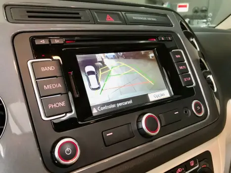 VOLKSWAGEN Tiguan 2.0 16V 4P TSI R-LINE TURBO AUTOM�TICO TIPTRONIC, Foto 31