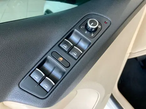 VOLKSWAGEN Tiguan 2.0 16V 4P TSI R-LINE TURBO AUTOM�TICO TIPTRONIC, Foto 37