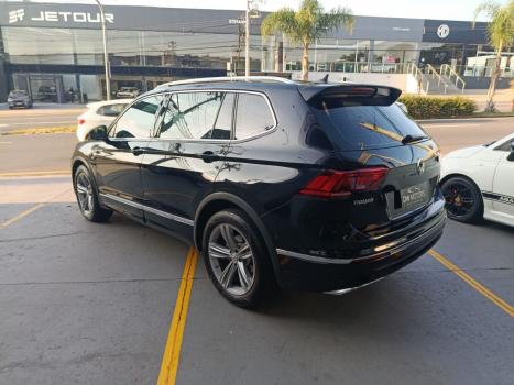 VOLKSWAGEN Tiguan 2.0 350 TSI TOTAL FLEX ALLSPACE R-LINE 4-MOTION TURBO AUTOM�TICO DSG, Foto 8