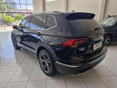 VOLKSWAGEN Tiguan 2.0 16V 4P TSI 350 TURBO R-LINE 4MOTION DSG AUTOM�TICO, Foto 2