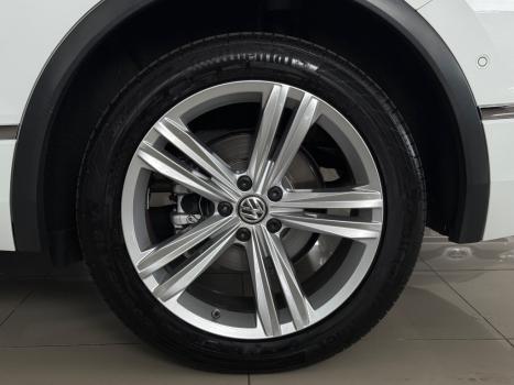 VOLKSWAGEN Tiguan 2.0 350 TSI TOTAL FLEX ALLSPACE R-LINE 4-MOTION TURBO AUTOM�TICO DSG, Foto 11
