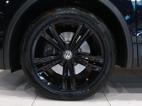 VOLKSWAGEN Tiguan 2.0 350 TSI TOTAL FLEX ALLSPACE R-LINE 4-MOTION TURBO AUTOM�TICO DSG, Foto 21