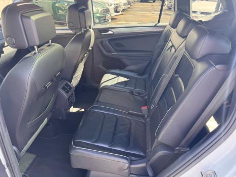 VOLKSWAGEN Tiguan 2.0 350 TSI TOTAL FLEX ALLSPACE R-LINE 4-MOTION TURBO AUTOM�TICO DSG, Foto 12