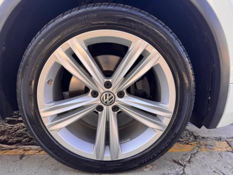 VOLKSWAGEN Tiguan 2.0 350 TSI TOTAL FLEX ALLSPACE R-LINE 4-MOTION TURBO AUTOM�TICO DSG, Foto 16